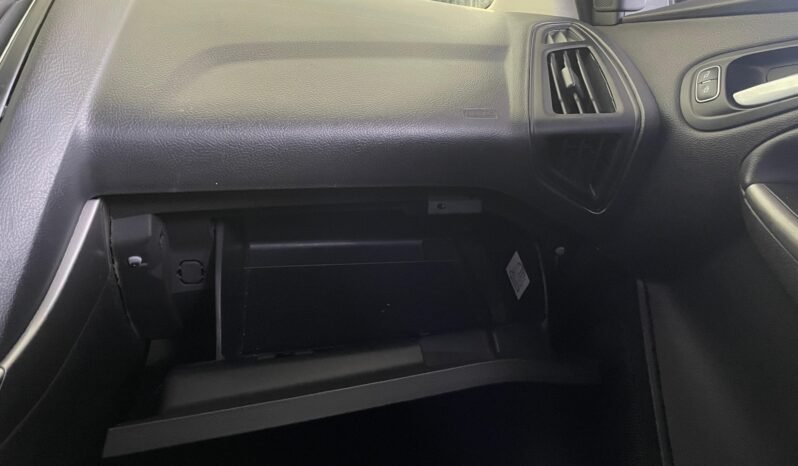 Ford Focus 2017 completo