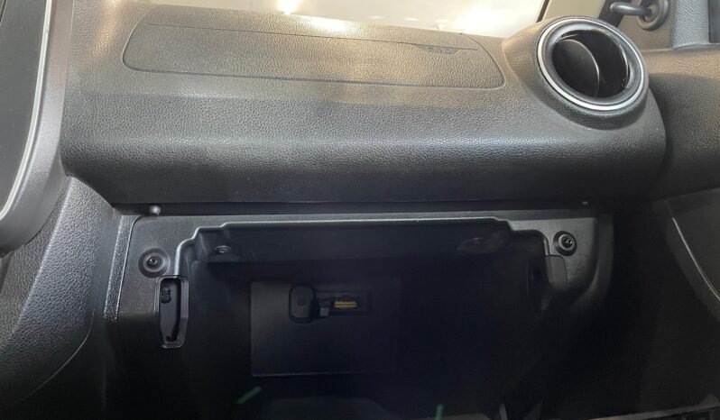 Renault Kwid Zen completo