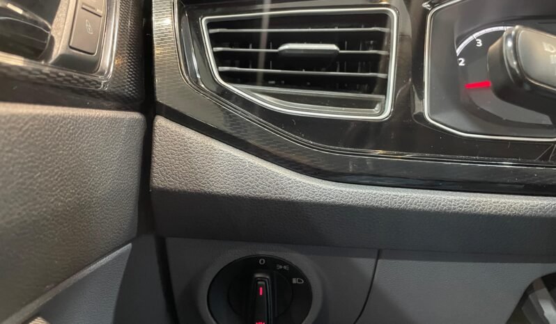 VolksWagen Polo Track 2025 completo