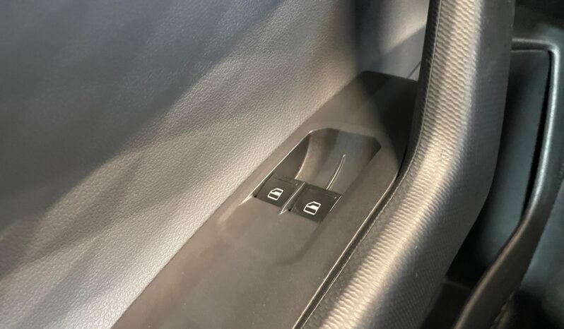 VolksWagen Polo Track 2025 completo