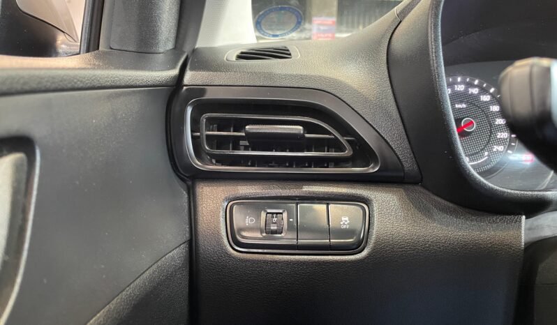 Hyundai HB20 Comfort Plus 2025 completo