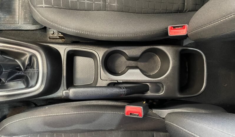 Hyundai HB20 Comfort Plus 2025 completo