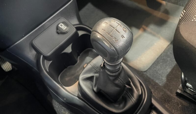 Fiat MOBI LIKE 2025 completo