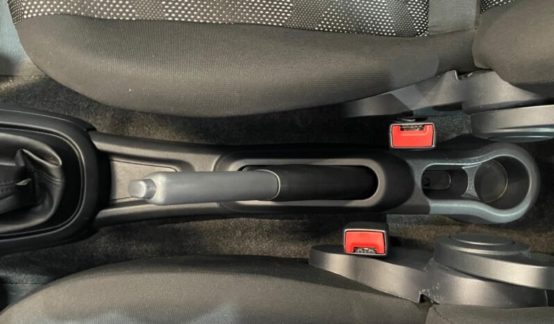 Fiat MOBI LIKE 2025 completo