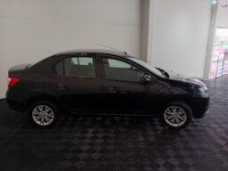 Renault LOGAN Zen 2025 completo