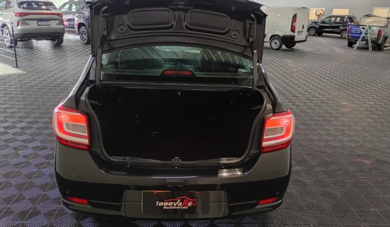 Renault LOGAN Zen 2025 completo