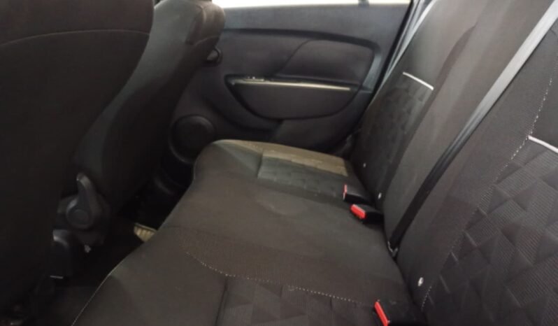 Renault LOGAN Zen 2025 completo