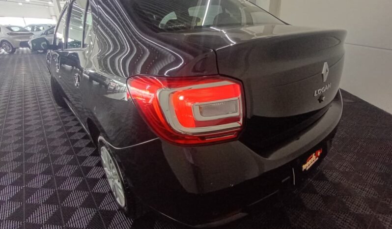 Renault LOGAN Zen 2025 completo