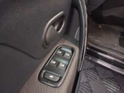 Renault LOGAN Zen 2025 completo