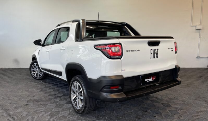 Fiat Strada Volcano 2023 completo