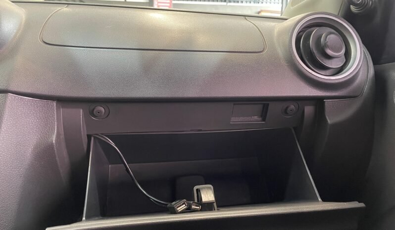 VolksWagen VOYAGE 2013 completo