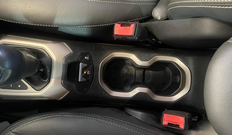 Jeep Renegade Longitude 2016 completo