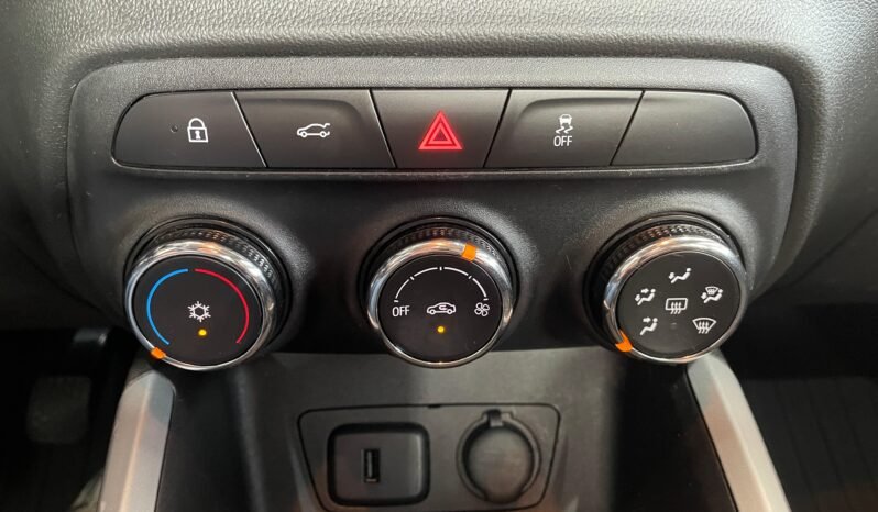 Chevrolet ONIX SEDAN Plus LT 2020 completo