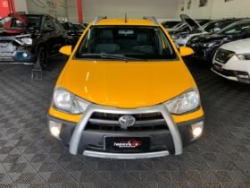 Toyota ETIOS CROSS 2015
