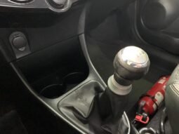 Toyota ETIOS CROSS 2015 completo