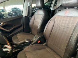 Peugeot 2008 Crossway 2019 completo