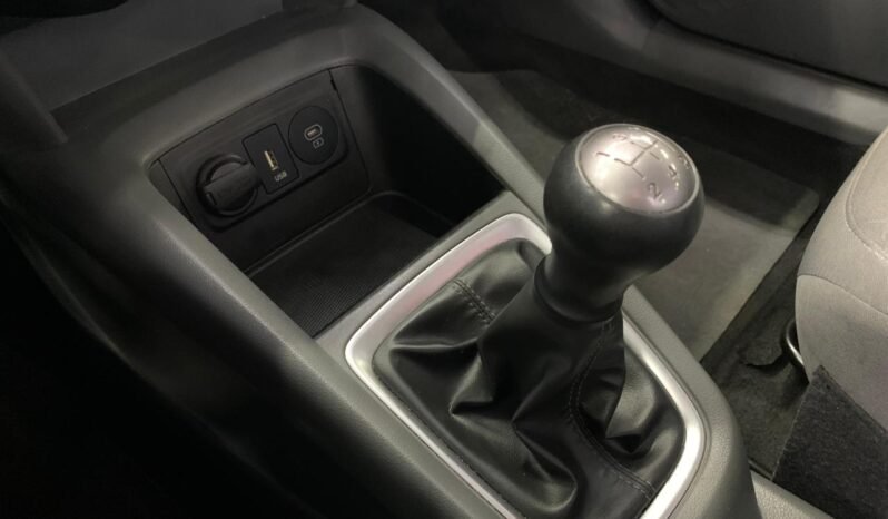 Hyundai HB20S Comfort 2023 completo