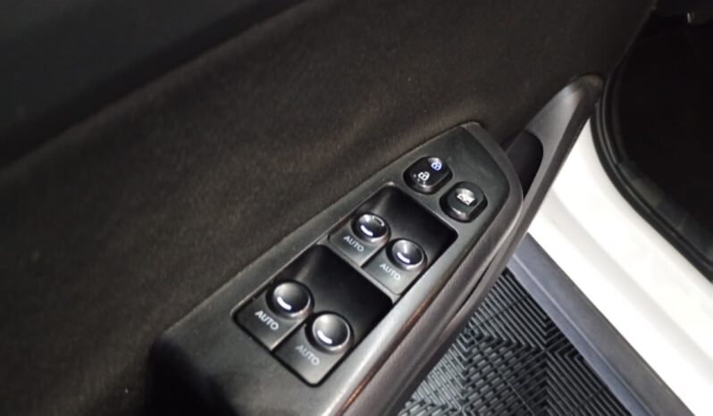 Hyundai HB20X Style 2018 completo