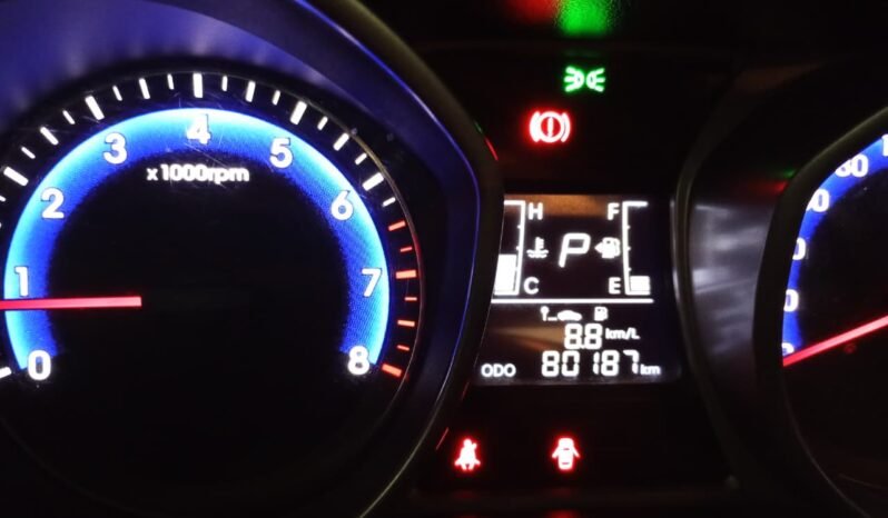 Hyundai HB20X Style 2018 completo