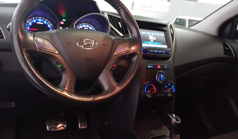 Hyundai HB20X Style 2018 completo