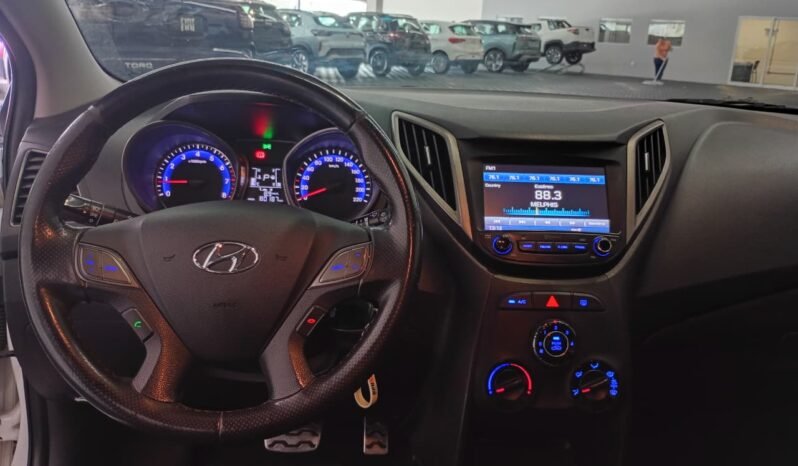 Hyundai HB20X Style 2018 completo