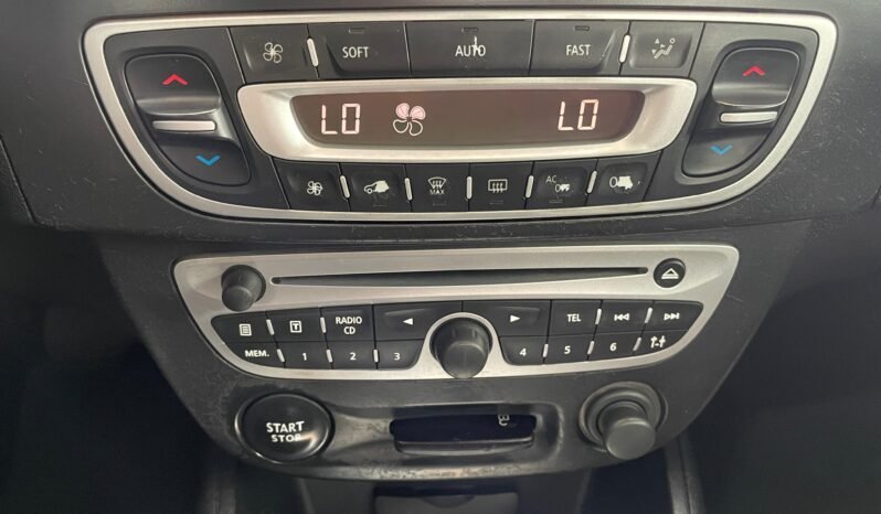 Renault FLUENCE Sed. Dynamique 2012 completo