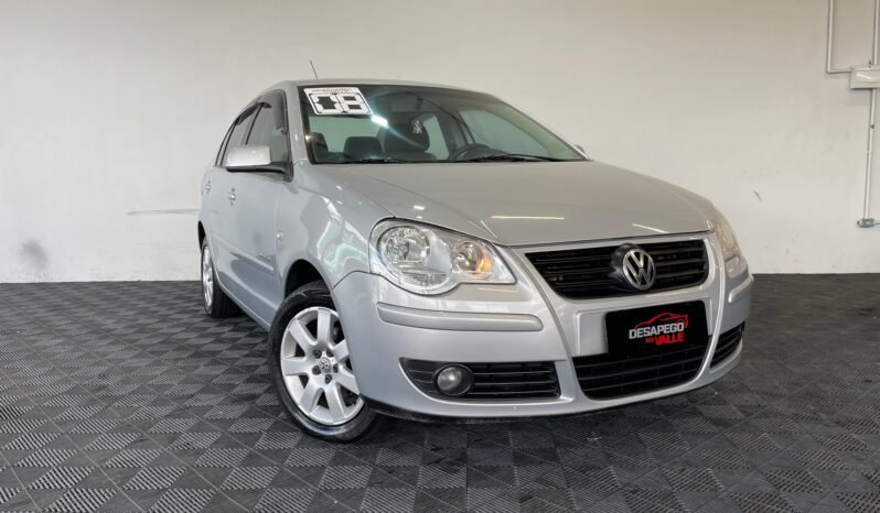 VolksWagen Polo Sed. COMFORT 2008 completo