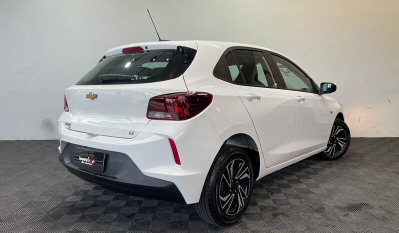Chevrolet ONIX HATCH LT 2024 completo