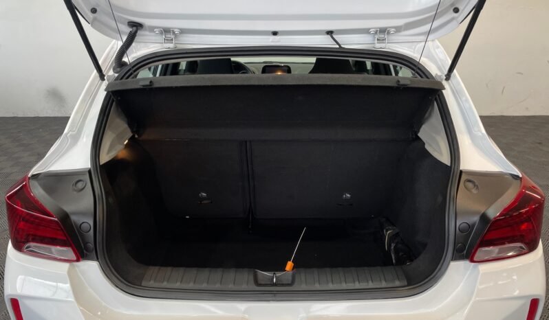 Chevrolet ONIX HATCH LT 2024 completo