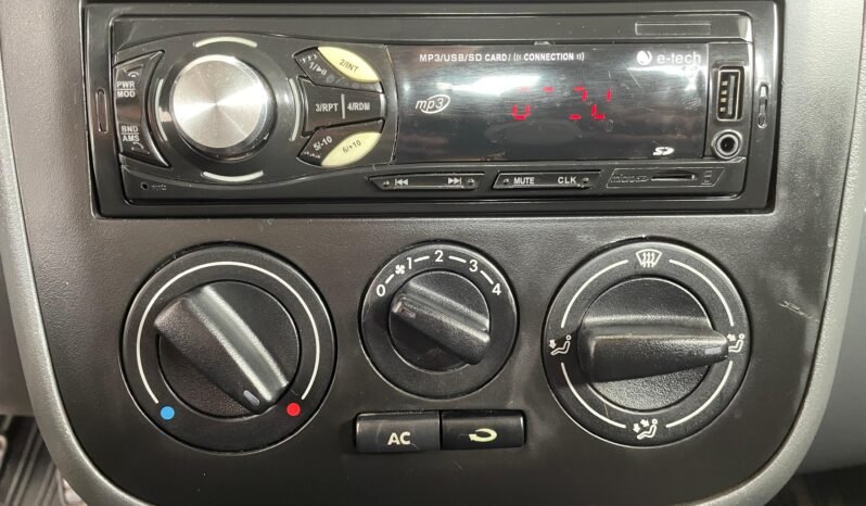 VolksWagen Gol City (Trend) 2012 completo