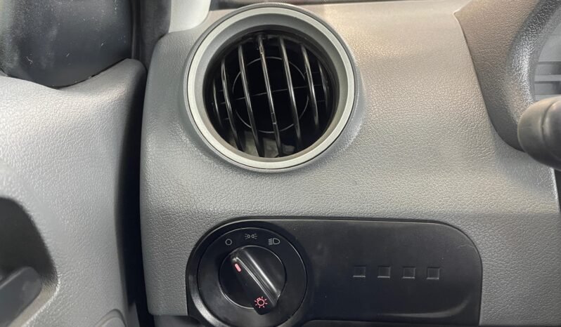 VolksWagen Gol City (Trend) 2012 completo