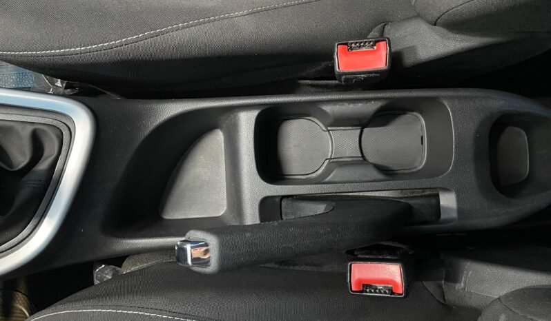 Chevrolet ONIX HATCH LT 2025 completo