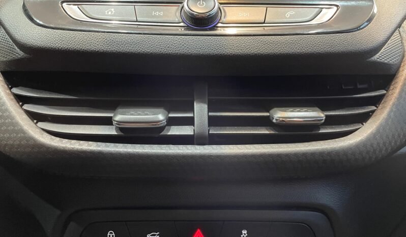 Chevrolet ONIX HATCH LT 2025 completo