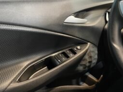 Chevrolet ONIX HATCH LT 2025 completo