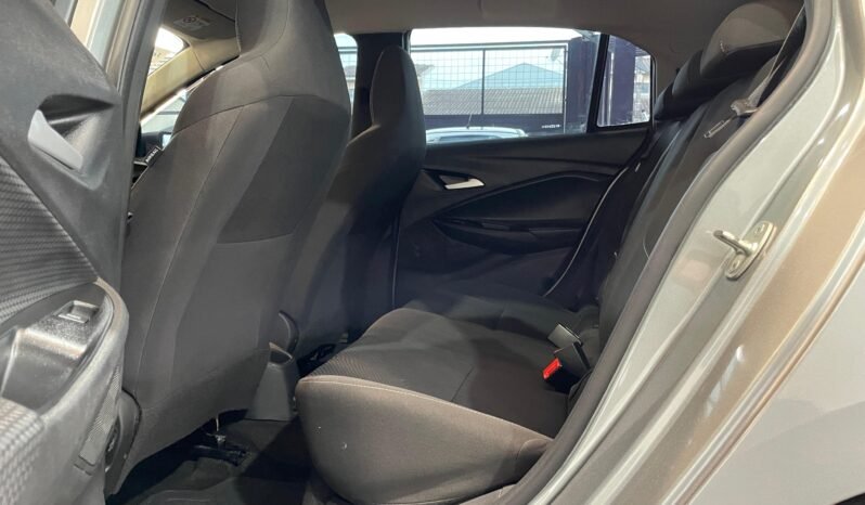 Chevrolet ONIX HATCH LT 2025 completo
