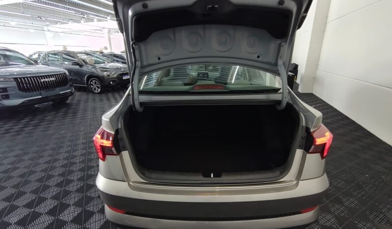 Hyundai HB20S Comfort Plus 2025 completo