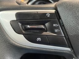 Chevrolet ONIX HATCH LT 2025 completo