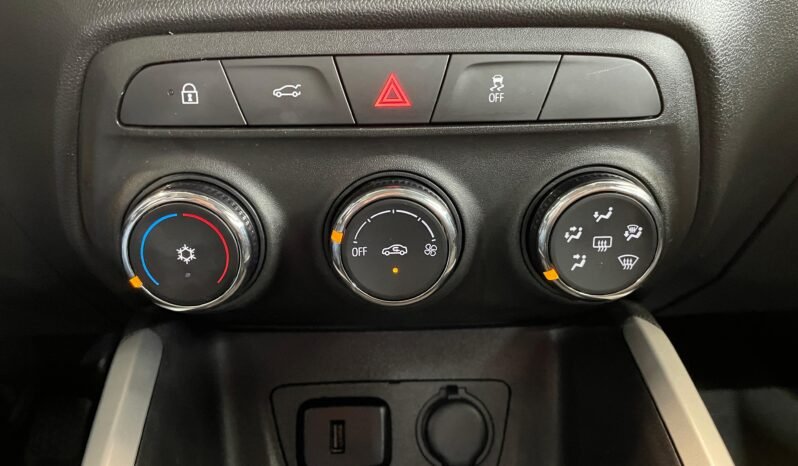 Chevrolet ONIX HATCH LT 2025 completo