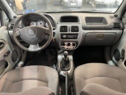 Renault Clio Hi-Flex 2011 completo