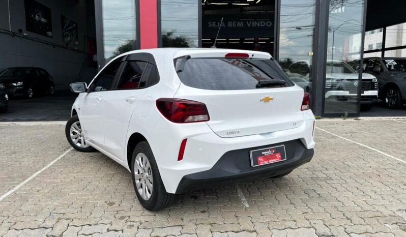 Chevrolet ONIX HATCH LT 2023 completo