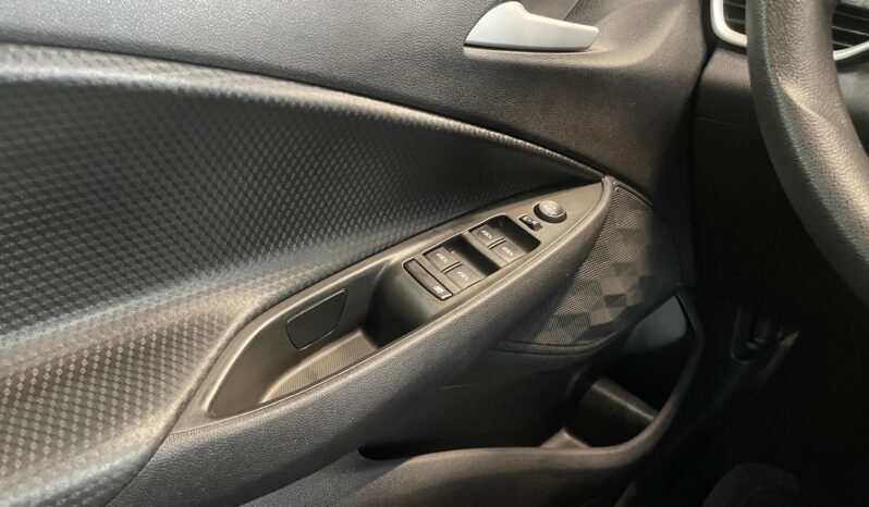 Chevrolet ONIX HATCH LT 2023 completo