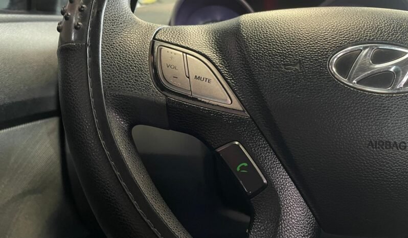 Hyundai HB20S C.Plus/C.Style 2014 completo