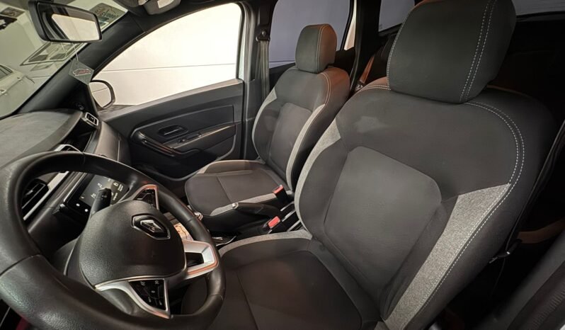 Renault DUSTER Zen 2023 completo