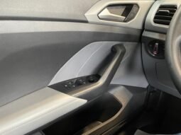VolksWagen T-Cross Comfor. 200 TSI 2025 completo