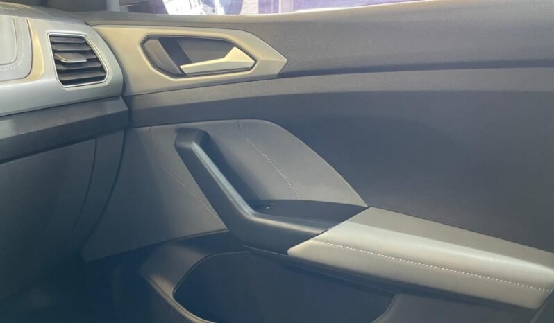 VolksWagen T-Cross Comfor. 200 TSI 2025 completo