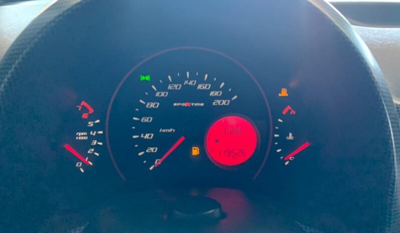 Fiat Uno Sporting 2014 completo