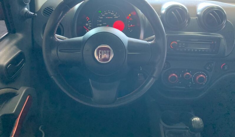 Fiat Uno Sporting 2014 completo