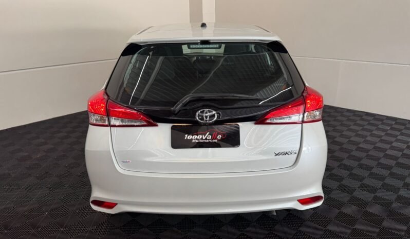 Toyota YARIS XL 2025 completo