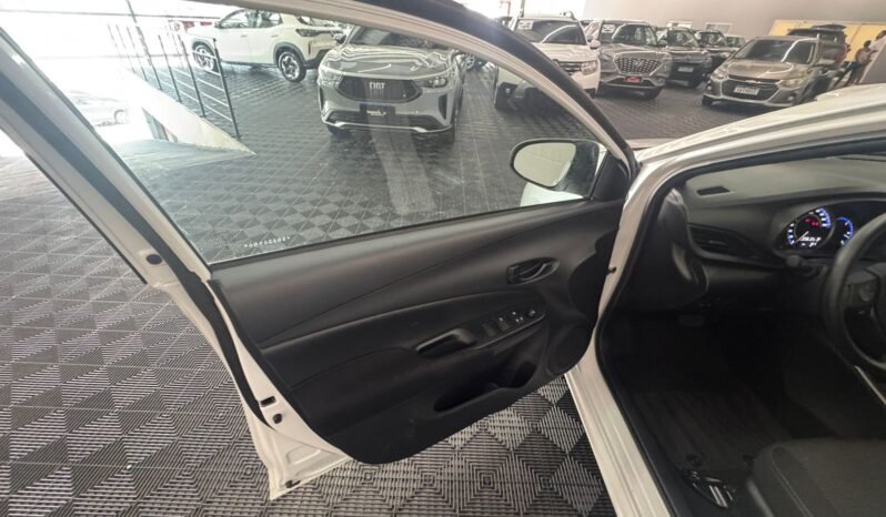 Toyota YARIS XL 2025 completo