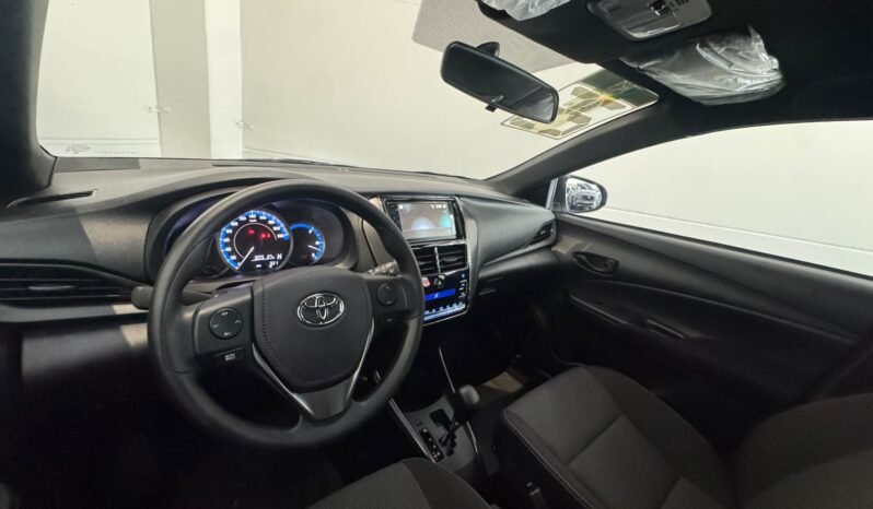 Toyota YARIS XL 2025 completo